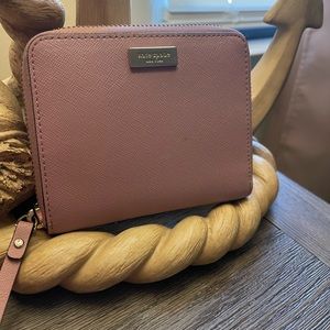 Kate Spade Darcy Laurel Way Wallet